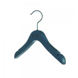 WOODEN HANGERS - CHILD CLOTHES HANGERS