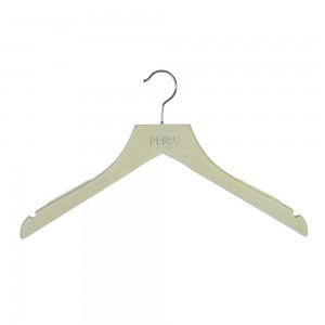 WOODEN HANGERS SHIRT-BLOUSE HANGERS İTL 002 40-44,1.3