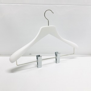 NA 4040M               40CM 40,4 - WOODEN HANGERS JACKET HANGERS  $i