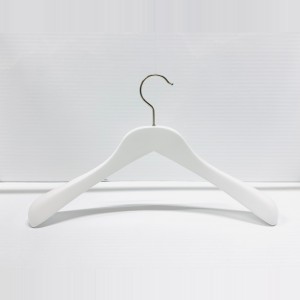 NA 4145                  41CM 41,4.5 - WOODEN HANGERS JACKET HANGERS  $i