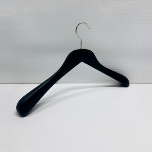 NA 4145                41CM 41,4.5 - WOODEN HANGERS JACKET HANGERS  $i