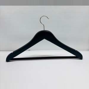 NA 4430B              44CM  - WOODEN HANGERS JACKET HANGERS  $i