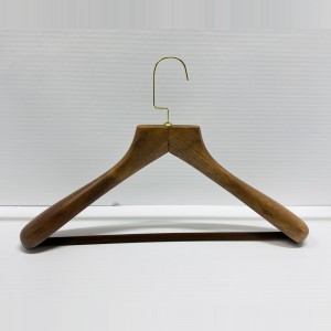 NA/K 4455B            44CM 44,5.5 - WOODEN HANGERS JACKET HANGERS  $i