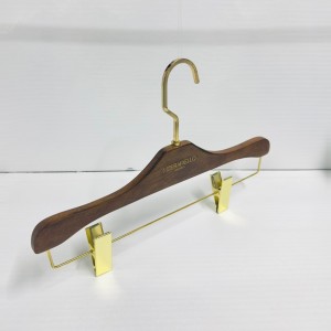 NA P650M                NUT 38 - WOODEN HANGERS TROUSERS-SKIRT HANGERS  $i