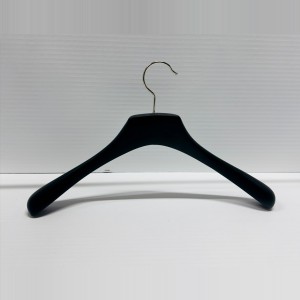 NA/T 4040              40CM 40,4 - WOODEN HANGERS JACKET HANGERS  $i