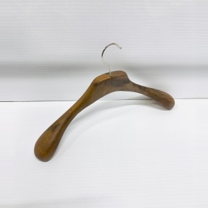 NA/T2 4565              45CM 45,6.5 - WOODEN HANGERS JACKET HANGERS  $i