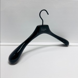 WOODEN HANGERS JACKET HANGERS NA/T2 4565             45CM 45,6.5